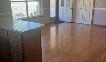 6 MARTIN St, Ash Flat, AR 72513