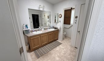 1085 W Possum Ln, Benson, AZ 85602