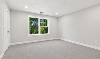 172 Pine Swamp Rd, Cumberland, RI 02864