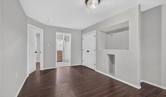 702 9th St, Barling, AR 72923