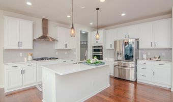 2888 Dillon Dr, Ann Arbor, MI 48105