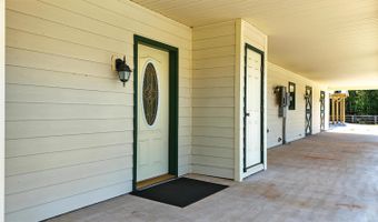 1433 Piney Mountain Rd, Appomattox, VA 24522