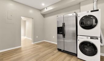 1033 5TH St NE A, Washington, DC 20002