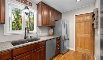 516 Peaceful Dr, Bigfork, MT 59911
