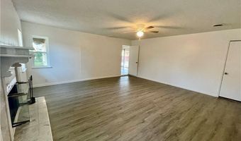 1107 E St, Barling, AR 72923