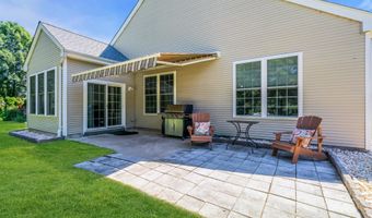 40 BUNKER HILL Dr, Allentown, NJ 08501