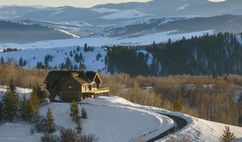 785 STRAWBERRY HILLS Dr, Bedford, WY 83112