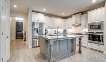 240 Gill Point Ln, Aledo, TX 76008