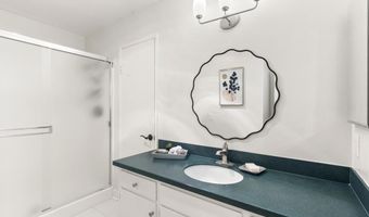 2220 Nob Hl, Carlsbad, CA 92008