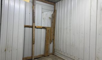 301 Old Dubuque Rd, Anamosa, IA 52205