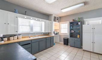 1132 17th St, Anson, TX 79501