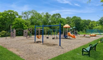 8705 Lost Valley Dr 705, Adams Twp., PA 16046