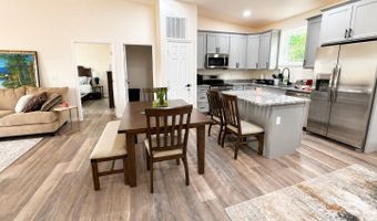 369 PASO FINO Dr, Augusta, WV 26704
