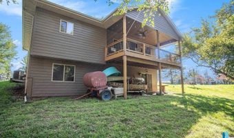 48191 Three River Cir, Brandon, SD 57005