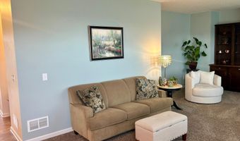 5076 151st St W, Apple Valley, MN 55124