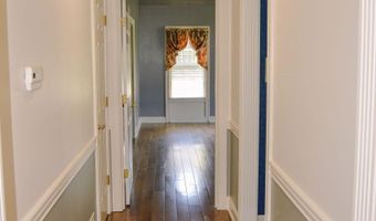 166 Castleton Dr, Bardstown, KY 40004