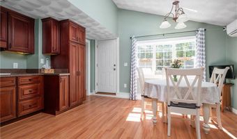 745 Eagle Peak Rd, Burrillville, RI 02859