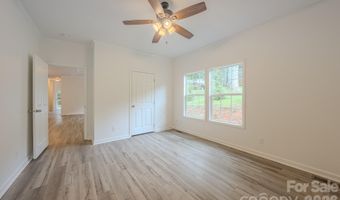 17 Berry Hill Rd, Asheville, NC 28806