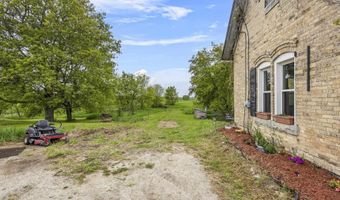 E5296 STATE RD 54, Algoma, WI 54201