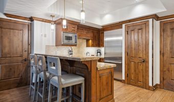 415 E Dean St. Unit 30 Week 9, Aspen, CO 81611