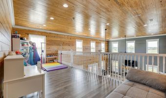 1600 Mary Lamons Rd, Afton, TN 37616