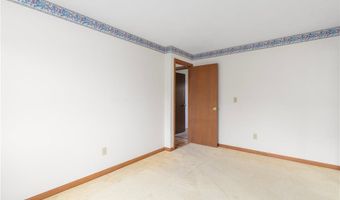 29 Teakwood Dr W, Coventry, RI 02816