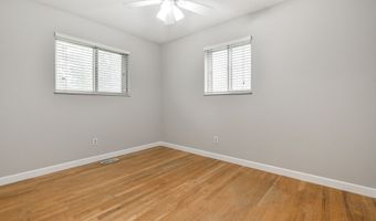 14 Angela Ct, Beech Grove, IN 46107
