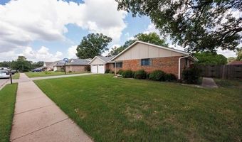 4700 Clearview Dr, Bartlesville, OK 74006