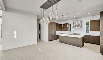 68 Grey Feather Dr, Las Vegas, NV 89135