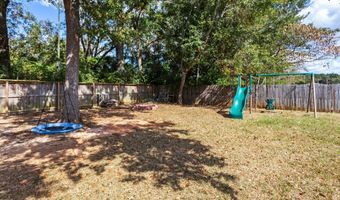 5605 Price Plantation Rd, Baker, FL 32531