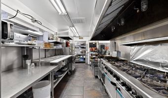 424 Isleta Blvd SW, Albuquerque, NM 87105