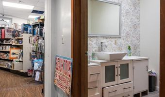 211 Main St, Hopkinton, RI 02804