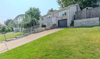 91 Curry Rd, Cranston, RI 02920