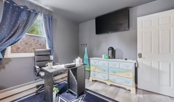 617 Pitney Rd, Absecon, NJ 08201