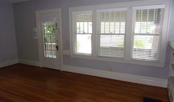 273 E State, Athens, OH 45701