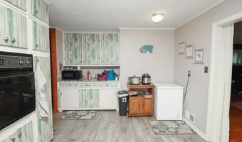 303 Sun Valley Dr, Americus, GA 31709