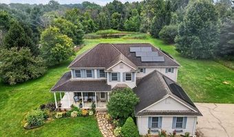 5061 Sandhill Rd, Almont, MI 48003