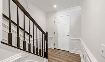 22262 MEADFOOT Ter, Ashburn, VA 20148