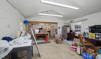 121 Peacock Rd, Barnesville, GA 30204