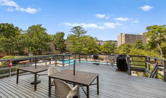 5340 HOLMES RUN Pkwy 1102, Alexandria, VA 22304