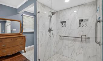 379 NE Morningside Ln, Abingdon, VA 24210