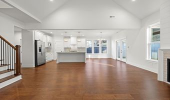 3471 Hawks Creek Dr, Apison, TN 37302