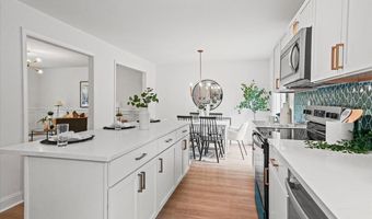 15806 APPLETON Ter, Bowie, MD 20716