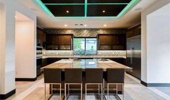 94 Glade Hollow Dr, Las Vegas, NV 89135