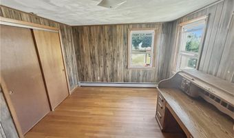 28 City View Pkwy, Johnston, RI 02919