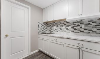 20152 BOXWOOD Pl, Ashburn, VA 20147