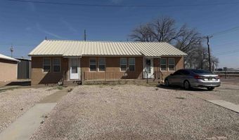 207 E Grand Ave, Artesia, NM 88210
