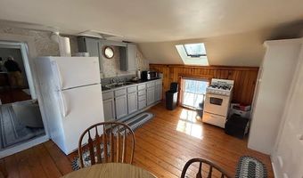 41 Grove St, Belfast, ME 04915