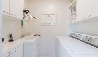 4921 Rupert Ave, Encino, CA 91316