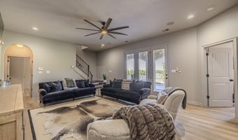 202 RIVERBEND Ln, Bath Springs, TN 38311